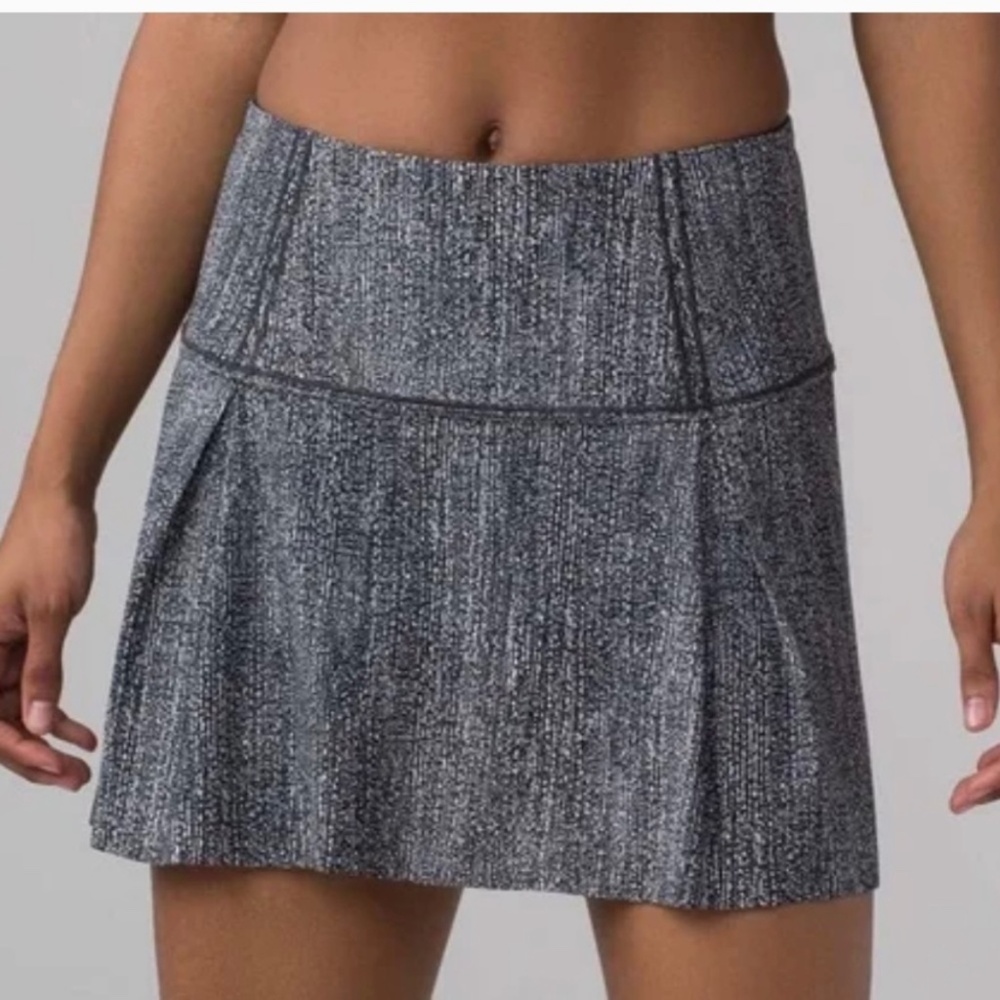 Lululemon Lost In Pace Skirt Skort - Salt Alpine White Black